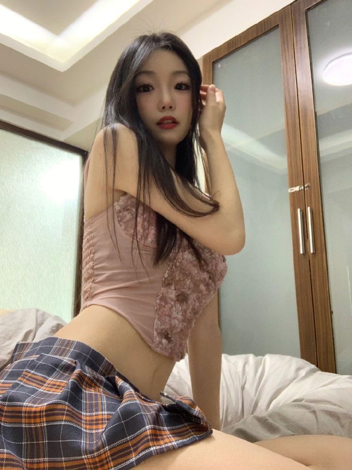 最新av免费电影多端同步看_剧情深度解析- 高清完整版 封面配图